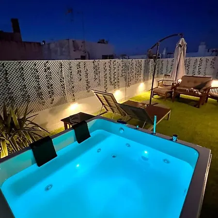 Downtown Duplex With Jacuzzi & Private Terrace