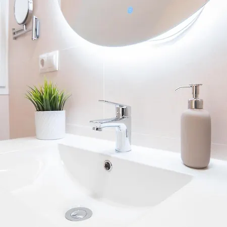 Apartment Downtown Duplex With Jacuzzi & Private Terrace *